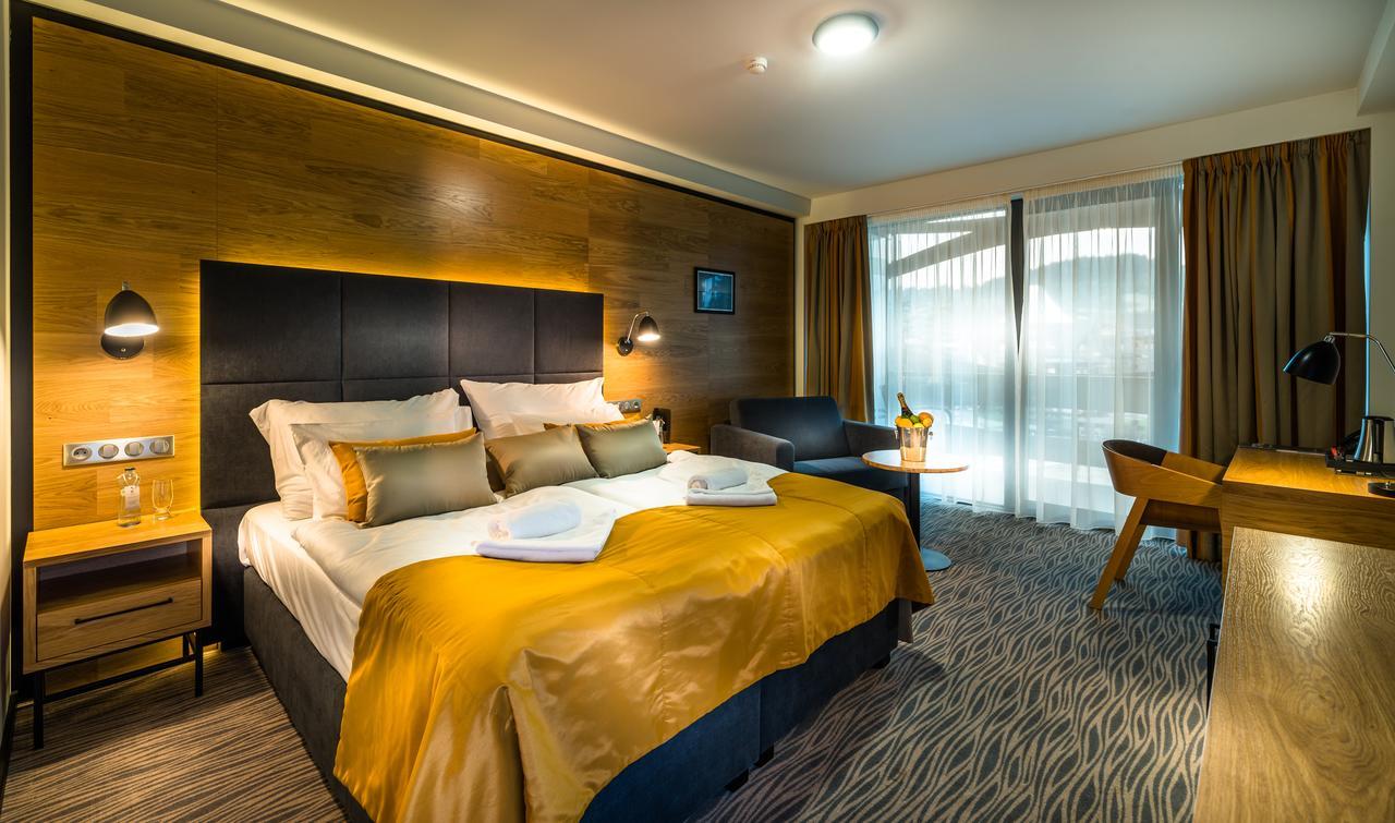 Hotel Galeria Thermal Bešeňová المظهر الخارجي الصورة