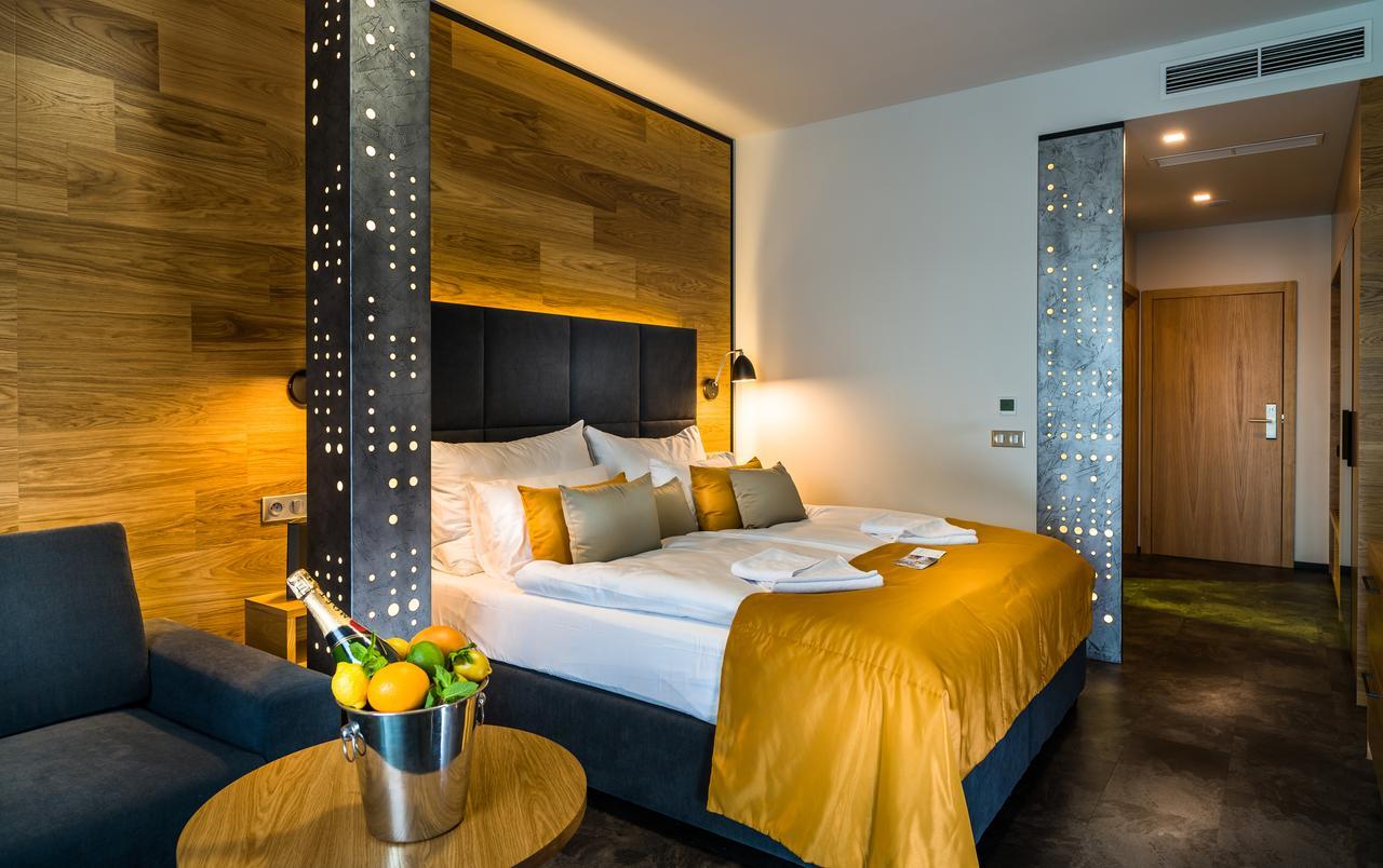 Hotel Galeria Thermal Bešeňová المظهر الخارجي الصورة