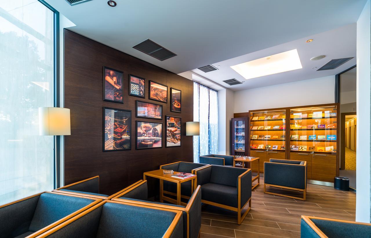 Hotel Galeria Thermal Bešeňová المظهر الخارجي الصورة