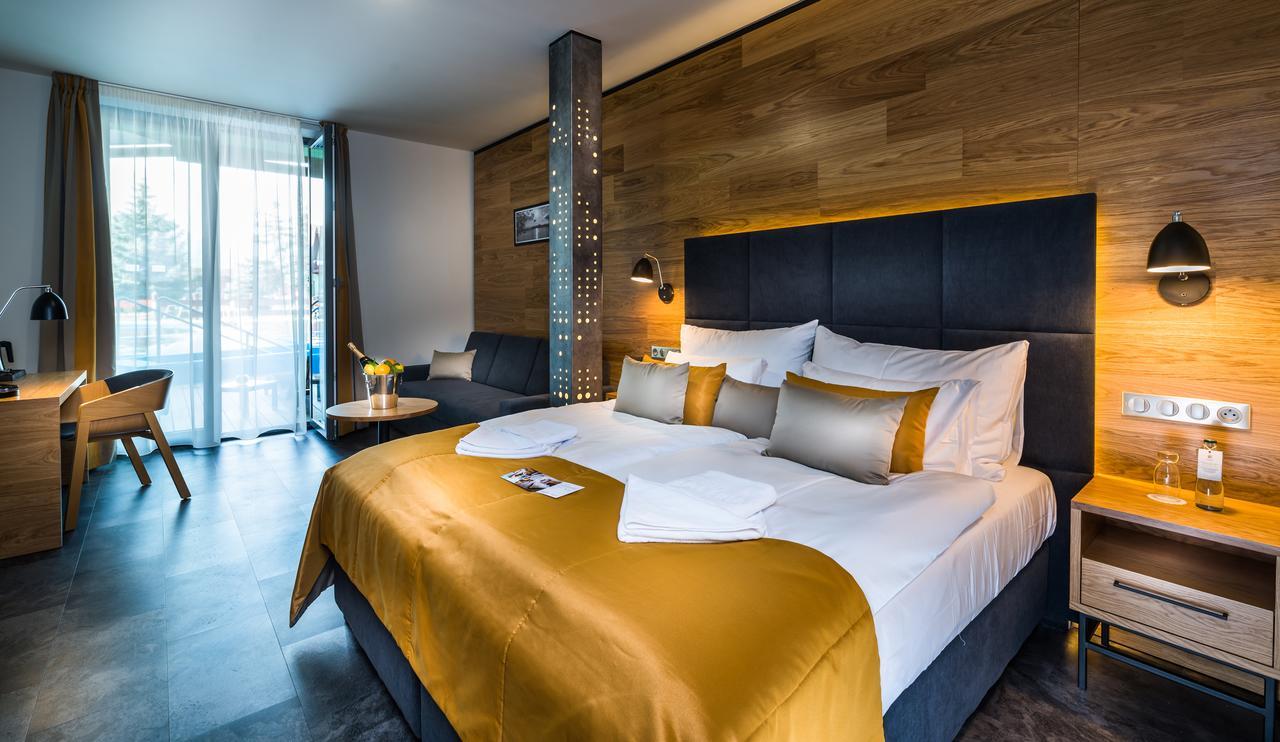 Hotel Galeria Thermal Bešeňová المظهر الخارجي الصورة
